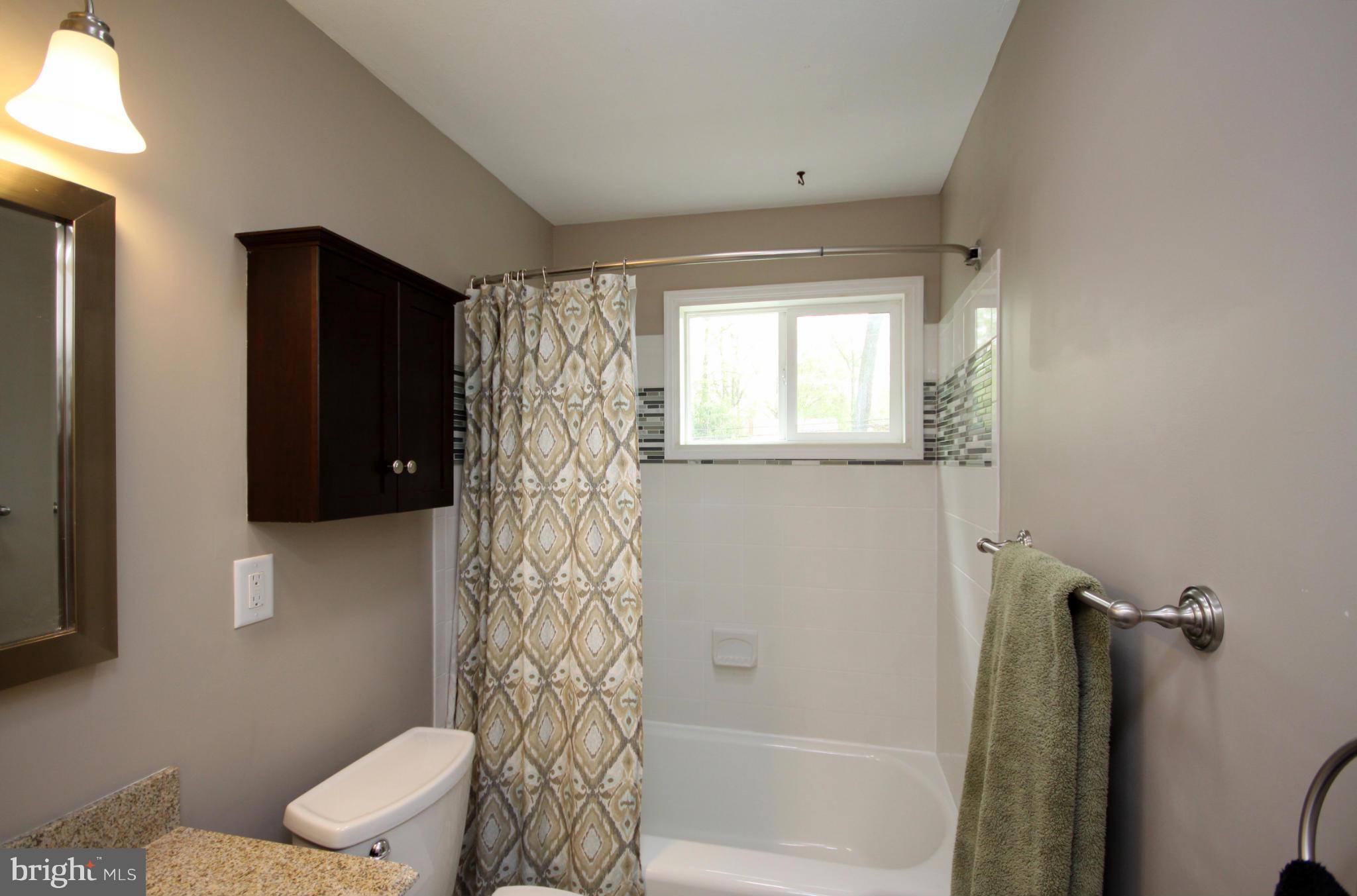 109 Cedar Road Severna Park, MD 21146 - Photo 23 of 30 Bath