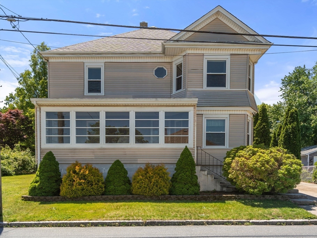 143 Spencer Street Fall River, MA 02721 - Photo 1 of 34