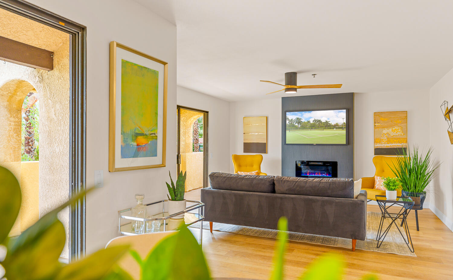 200 East Racquet Club Road, Unit 60 Palm Springs, CA 92262 - Photo 3 of 48 200 E. Racquet Club #60-14
