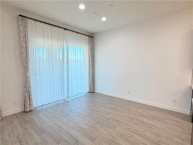 $2,695 | 724 Omaggio Place, Henderson, NV 89011