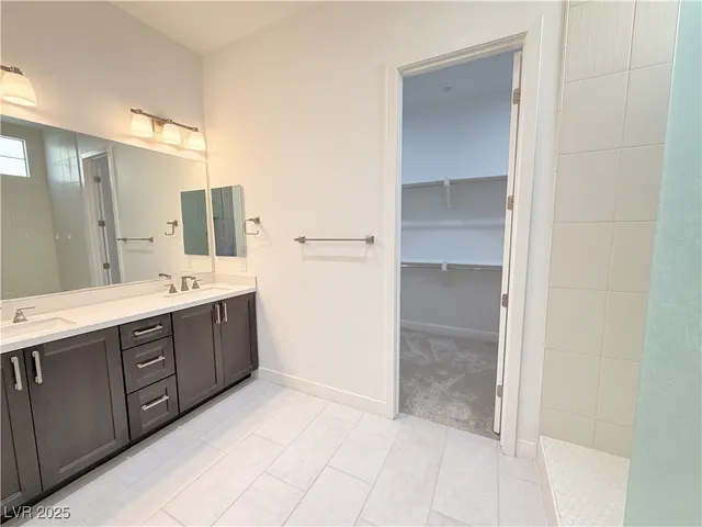 $2,695 | 724 Omaggio Place, Henderson, NV 89011