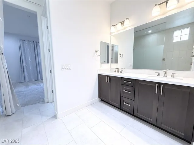 $2,695 | 724 Omaggio Place, Henderson, NV 89011