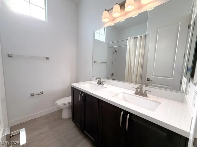 $2,695 | 724 Omaggio Place, Henderson, NV 89011