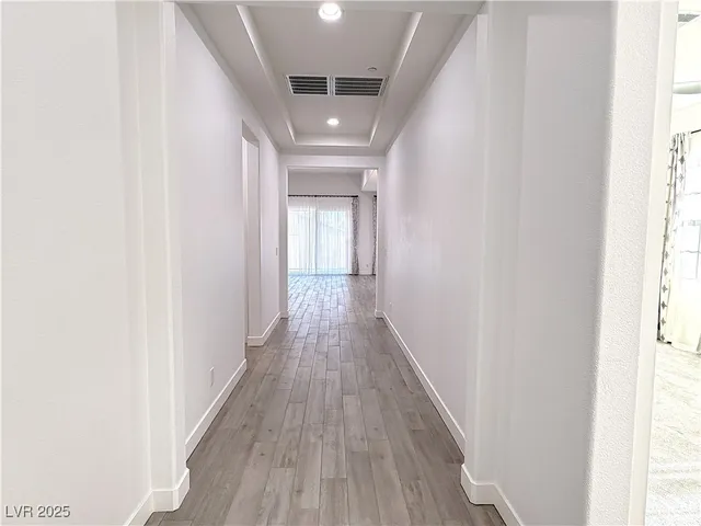 $2,695 | 724 Omaggio Place, Henderson, NV 89011