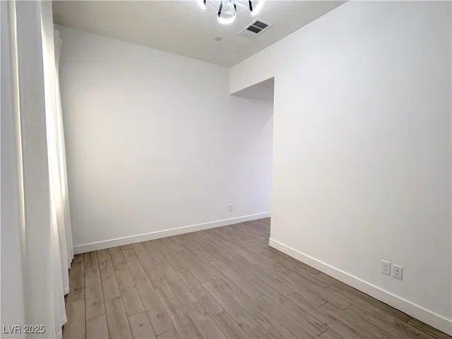 $2,695 | 724 Omaggio Place, Henderson, NV 89011