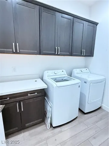 $2,695 | 724 Omaggio Place, Henderson, NV 89011