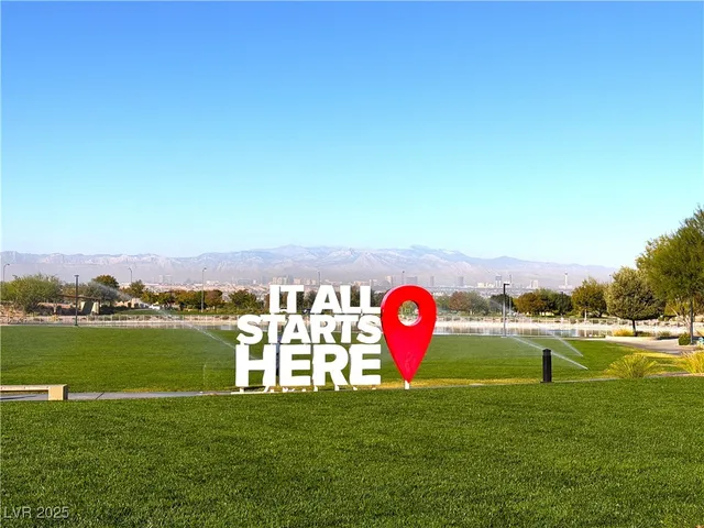 $2,695 | 724 Omaggio Place, Henderson, NV 89011