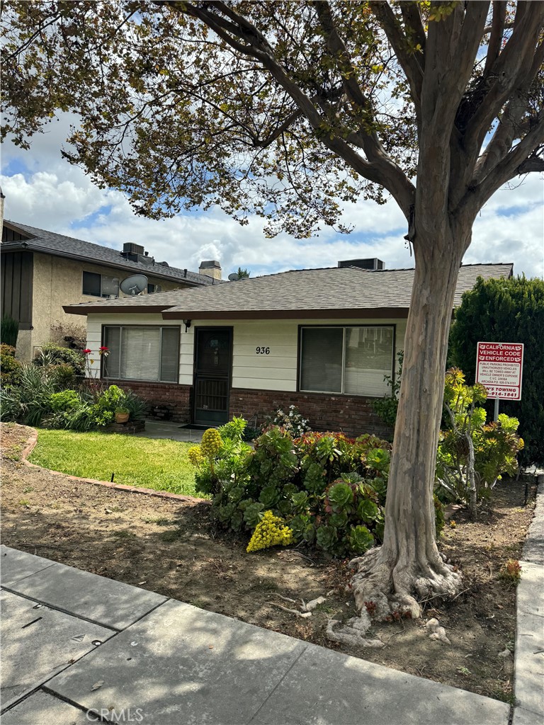 936 West Duarte Rd