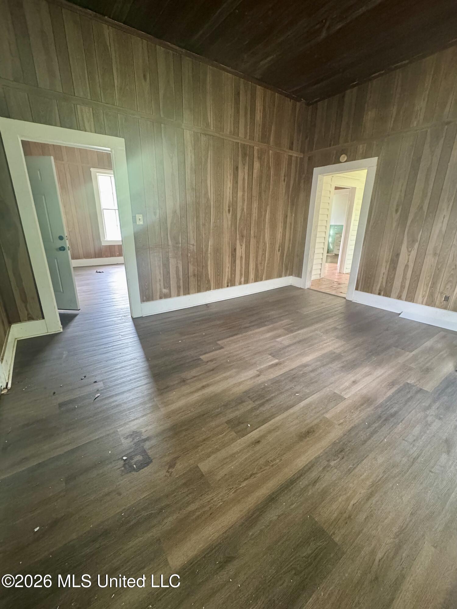 1208 Harper Street McComb, MS 39648 - Photo 5 of 8 IMG_1945