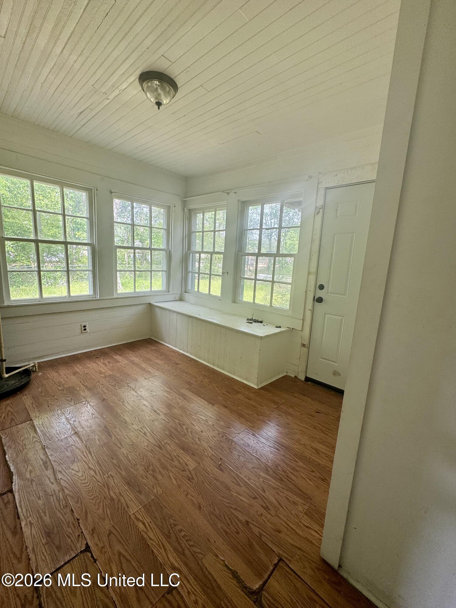 1208 Harper Street McComb, MS 39648 - Photo 6 of 8 IMG_1946