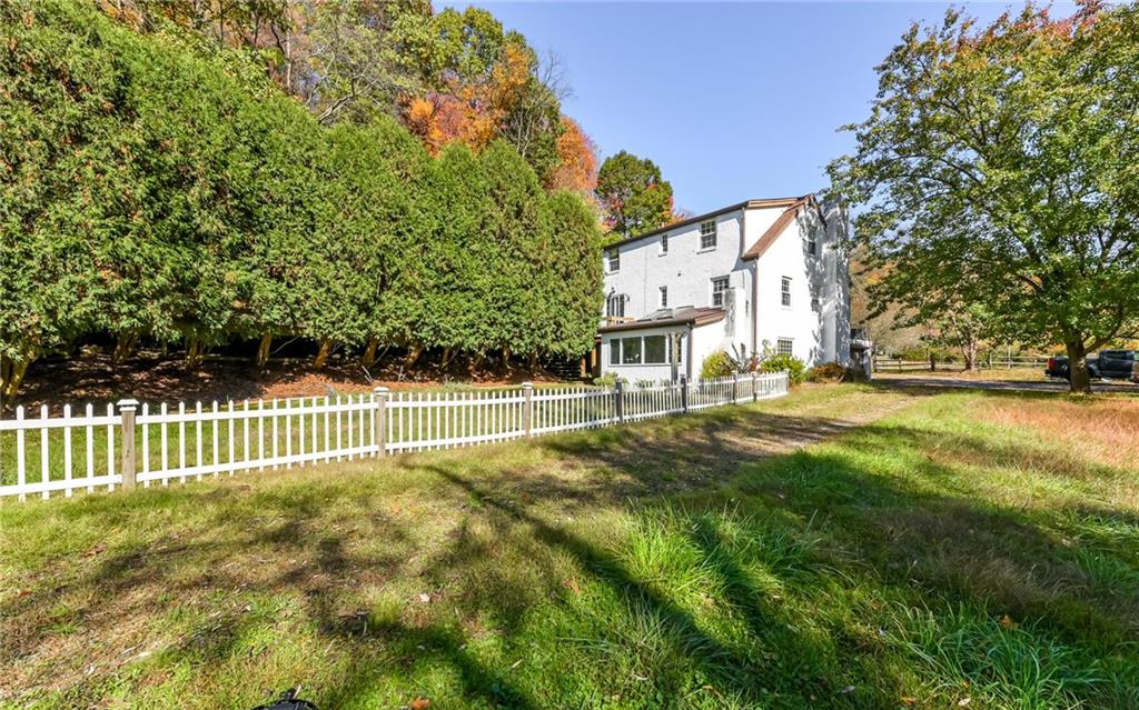 2065 Fairhill Road Sewickley, PA 15143 - Photo 26 of 45 a view of yard with green space