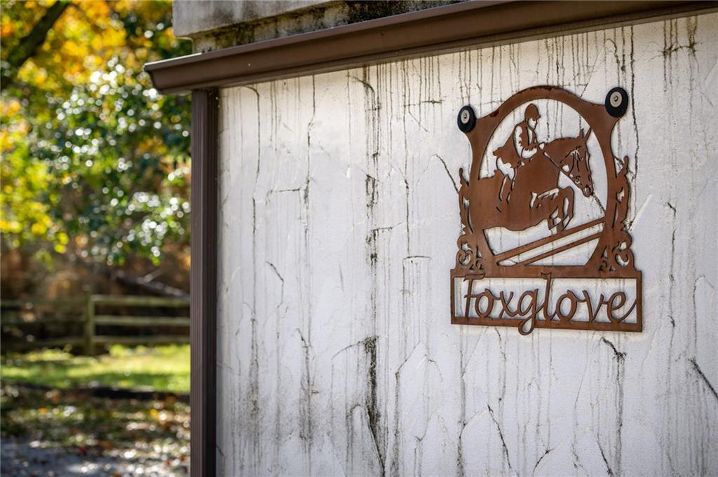 2065 Fairhill Road Sewickley, PA 15143 - Photo 4 of 45 a front view of a house