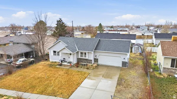 $450,000 | 847 Uintah Avenue, Tooele, UT 84074