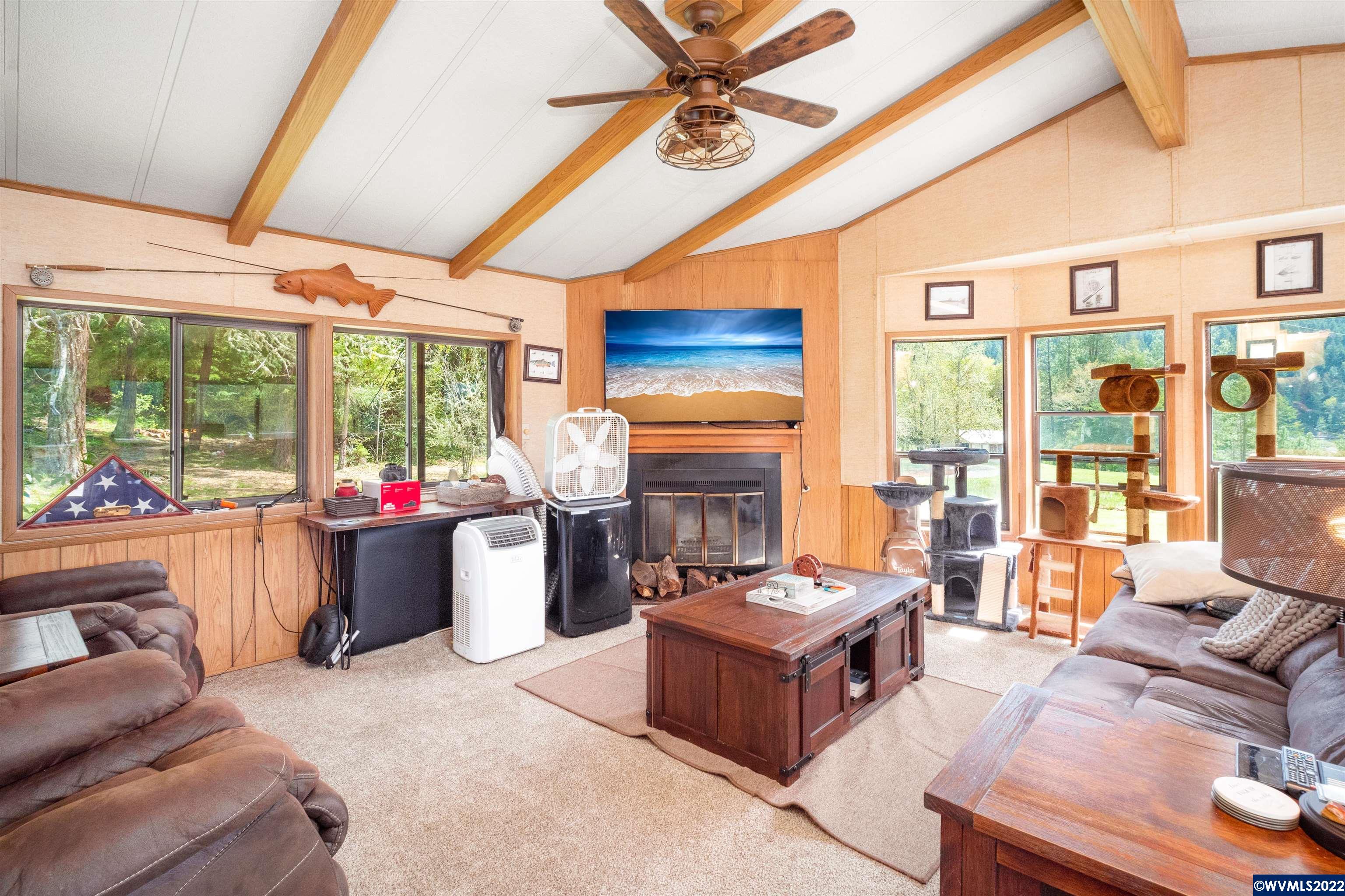 9400 Upper Cow Creek Road Azalea, OR 97410 - Photo 4 of 32