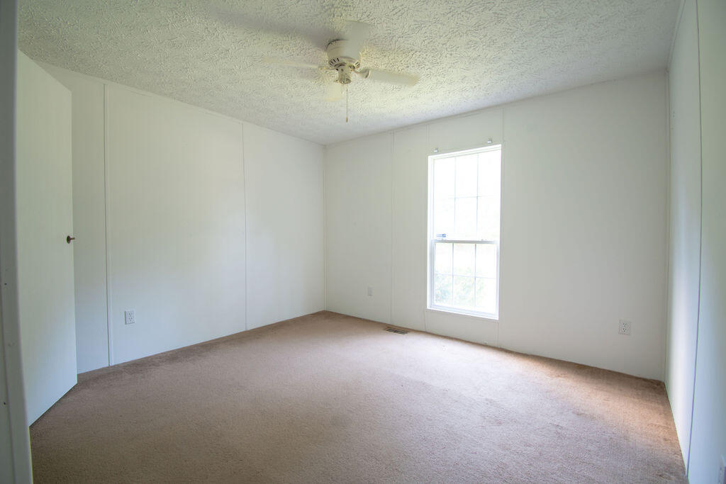 417 Old Bell Road Aiken, SC 29801 - Photo 15 of 35