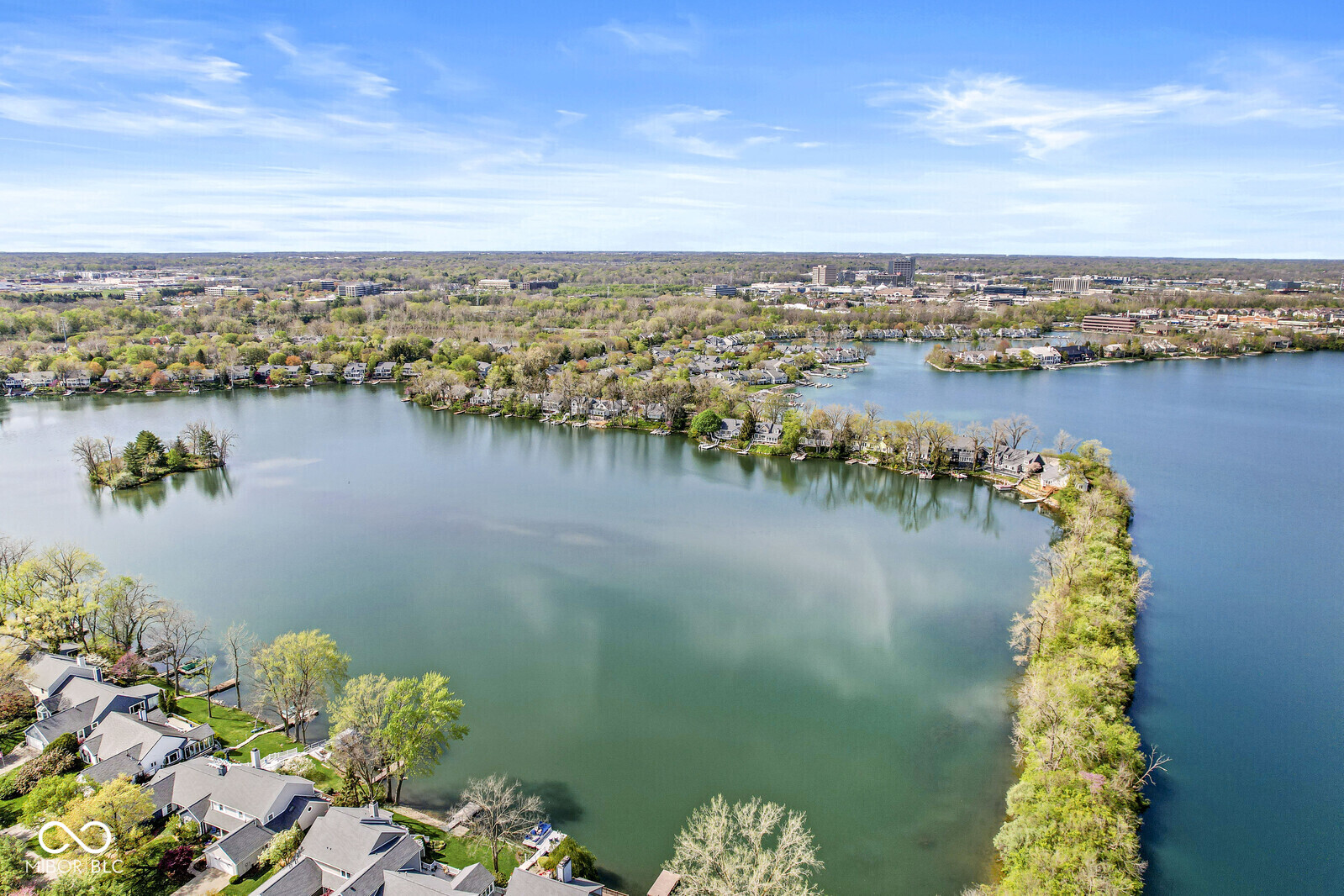 3748 Bay Rd S Drive Indianapolis, IN 46240 - Photo 3 of 85