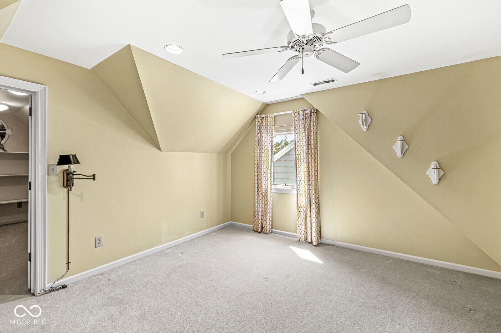 3748 Bay Rd S Drive Indianapolis, IN 46240 - Photo 53 of 85
