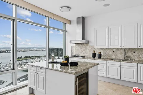 $2,325,000 | 165 Sixth Avenue, Unit 2803, San Diego, CA 92101