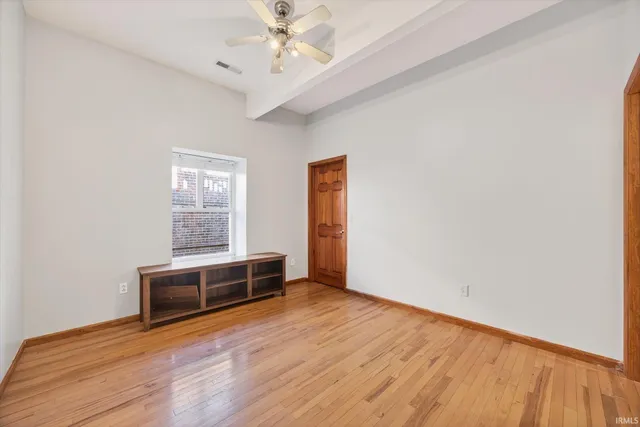 $1,500 | 110 West 6th Street, Unit 4, Bloomington, IN 47404