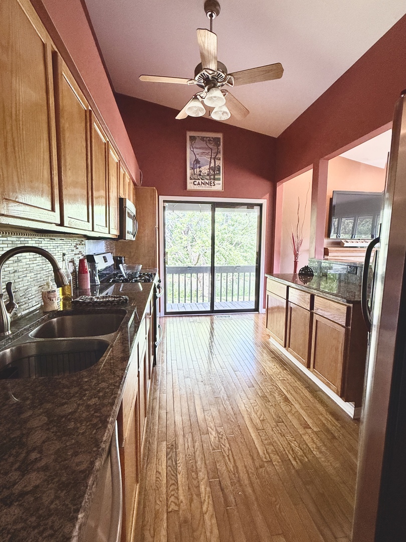 2304 Olde Mill Road Plainfield, IL 60586 - Photo 5 of 14