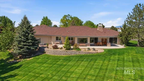 $999,900 | 9547 West Golden View Drive, Star, ID 83669
