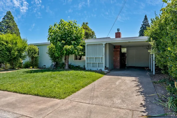 $415,000 | 110 Faull Avenue, Ukiah, CA 95482