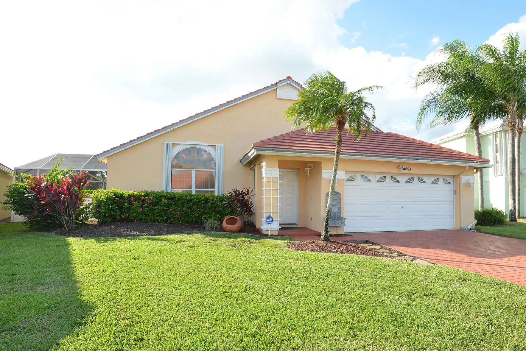 10684 Plainview Circle Boca Raton, FL 33498 - Photo 1 of 22 Exterior