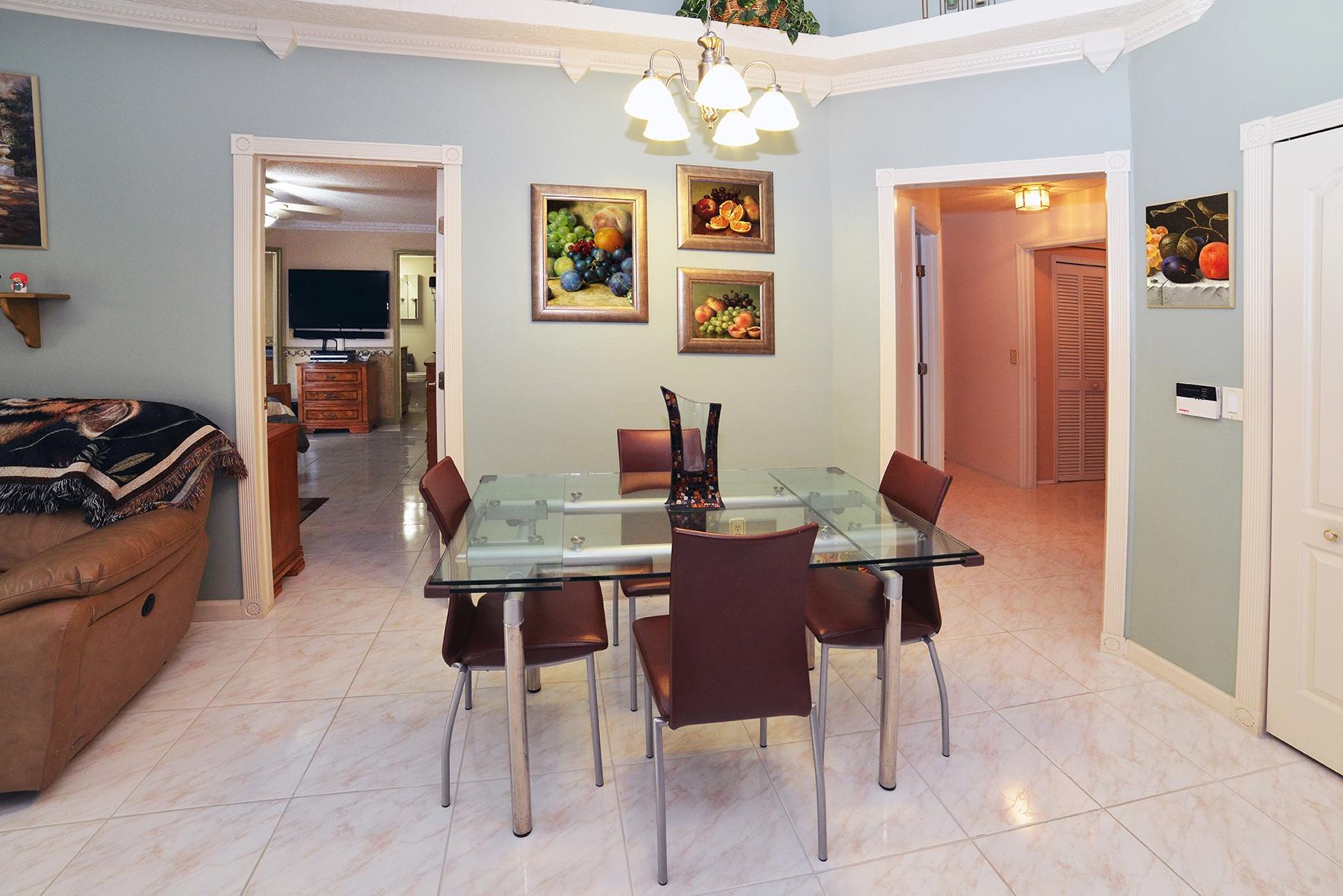 10684 Plainview Circle Boca Raton, FL 33498 - Photo 9 of 22 Dining Room