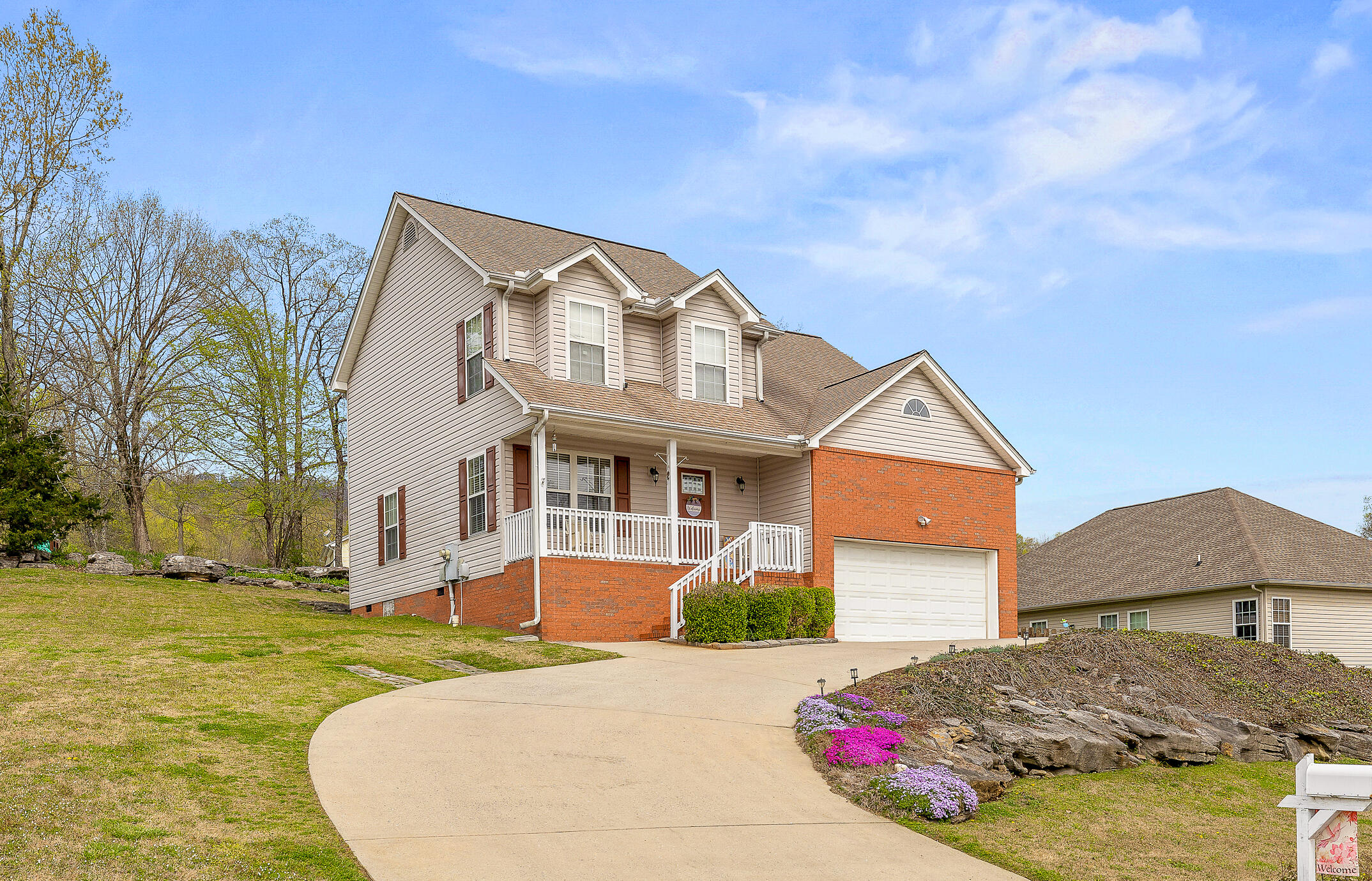 1023 Tiftonia View Road Chattanooga, TN 37419 - Photo 2 of 28 Tiftonia-34