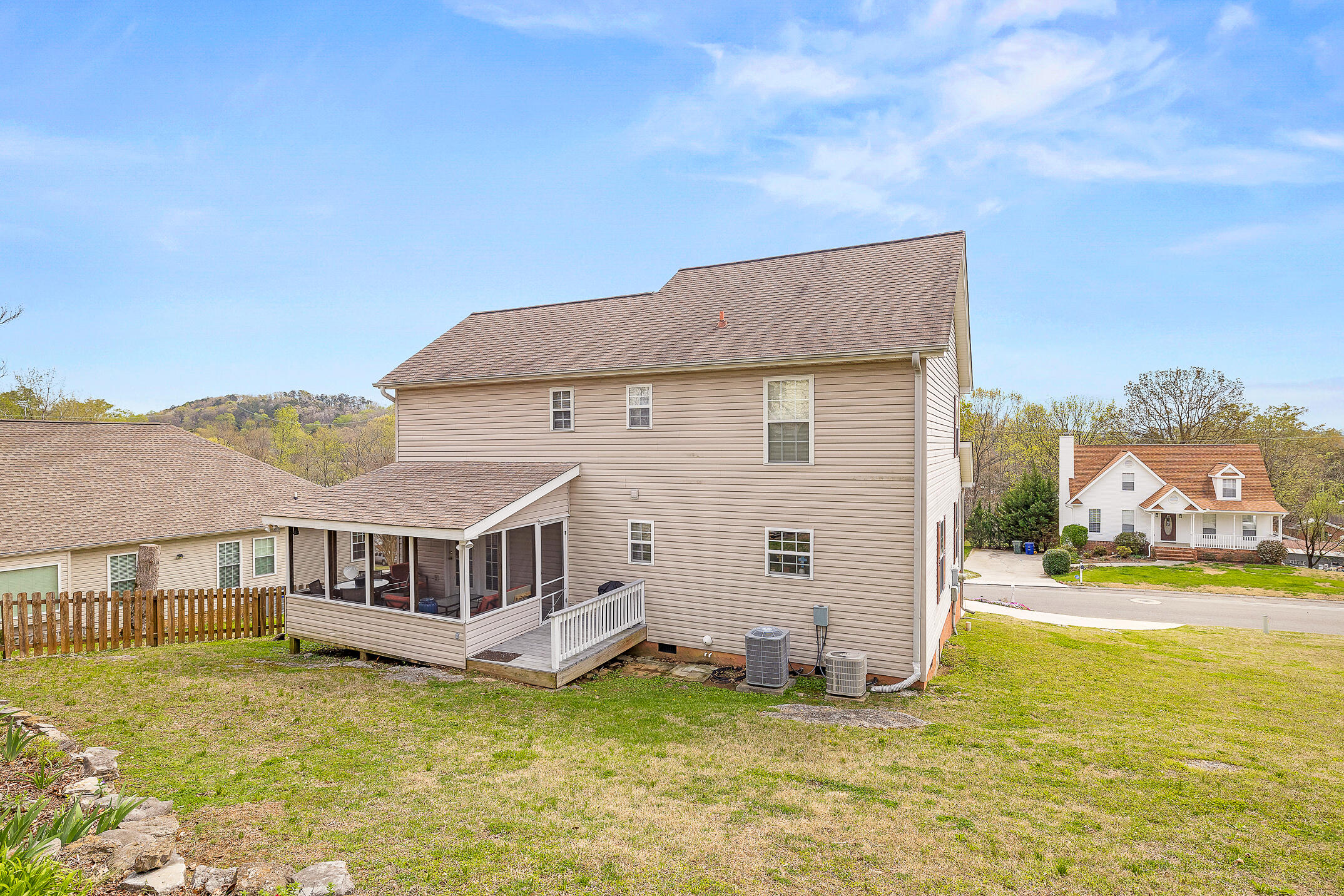 1023 Tiftonia View Road Chattanooga, TN 37419 - Photo 27 of 28 Tiftonia-30