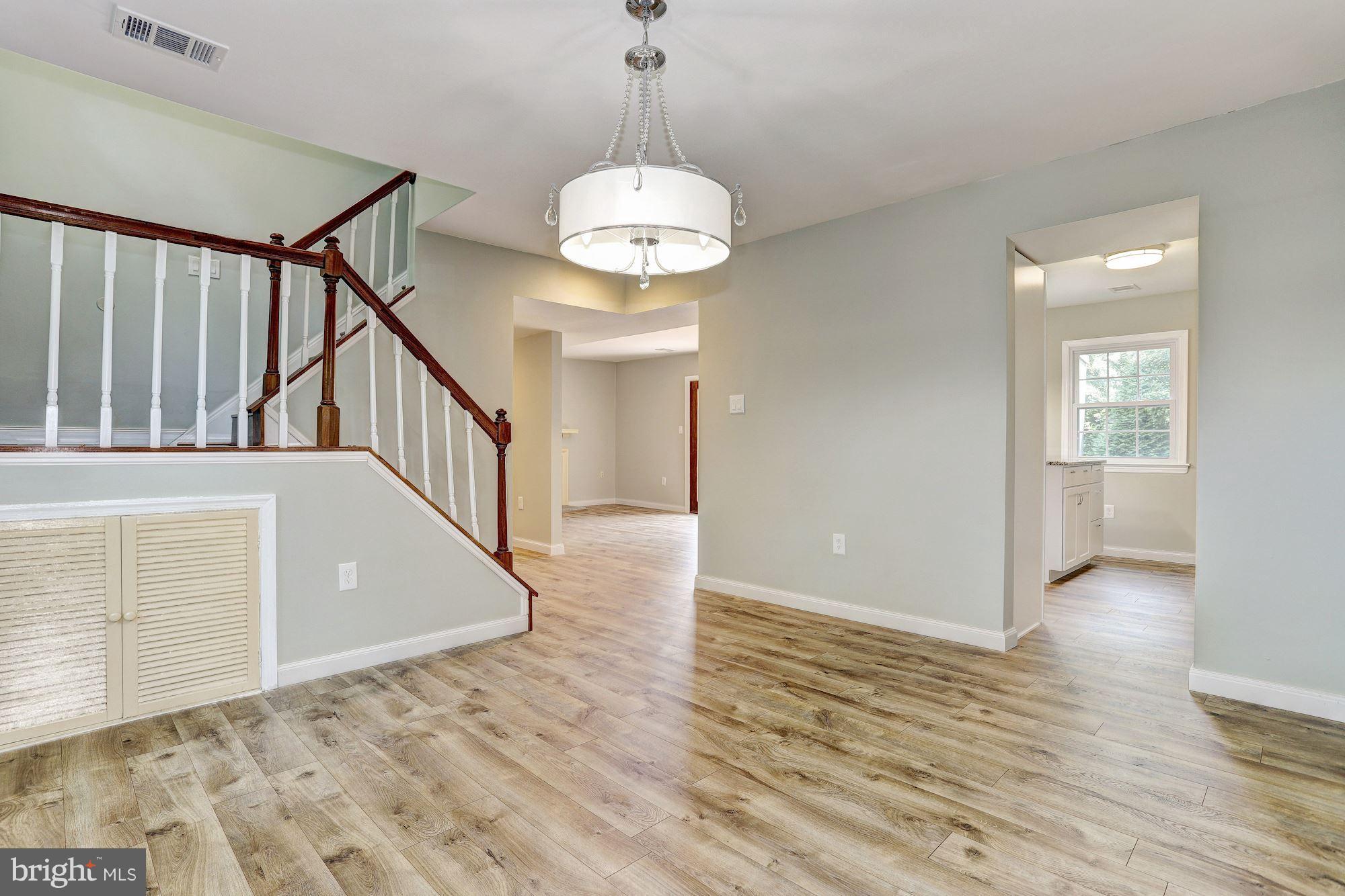 5821 Humblebee Road Columbia, MD 21045 - Photo 13 of 30 Dining Room