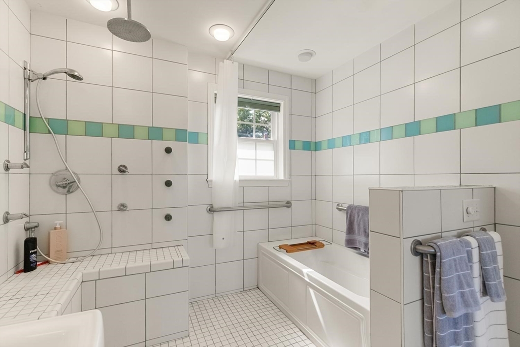214 Echo Cove Road Hamilton, MA 01982 - Photo 24 of 34 Gallery Image 24