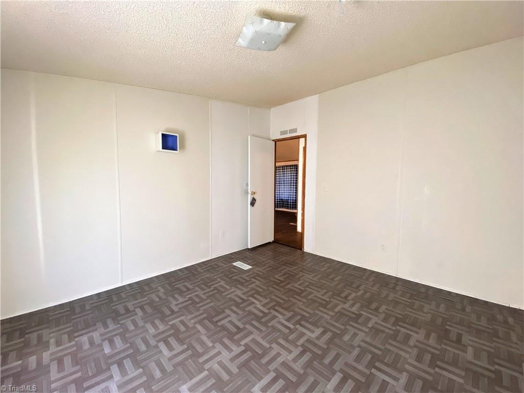 275 Reginald Road Mayodan, NC 27027 - Photo 20 of 43 2nd bedroom
