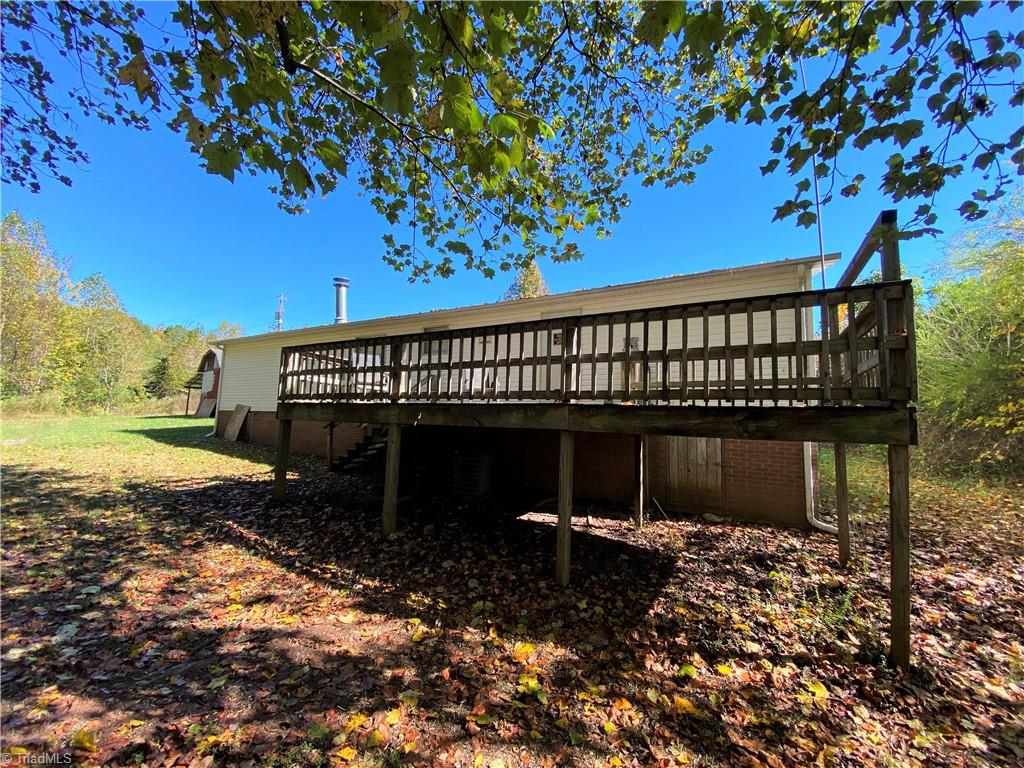 275 Reginald Road Mayodan, NC 27027 - Photo 34 of 43 Rear view