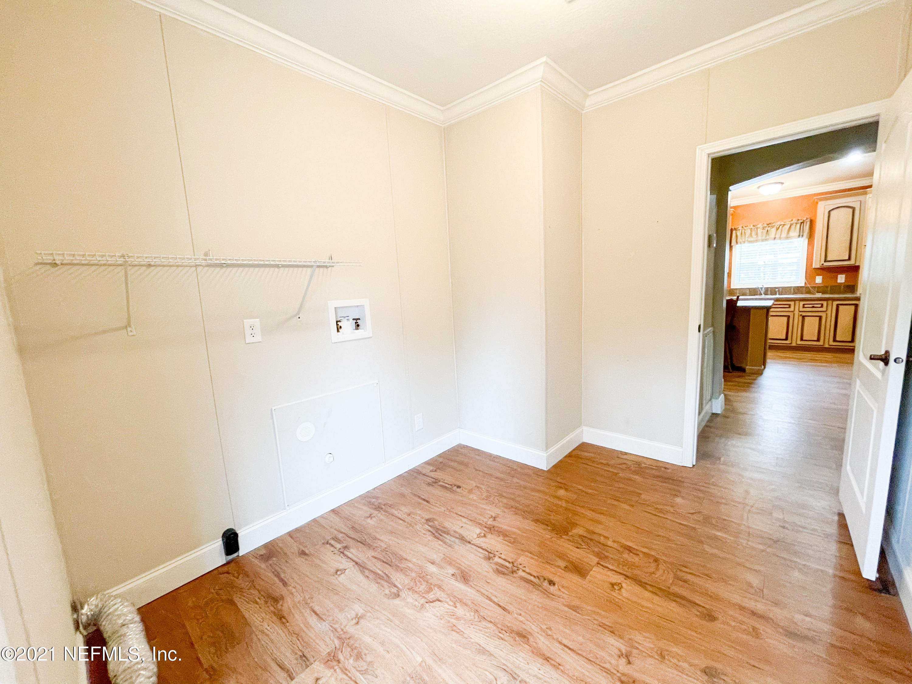 75041 Newell Road Yulee, FL 32097 - Photo 23 of 26 Laundry Room