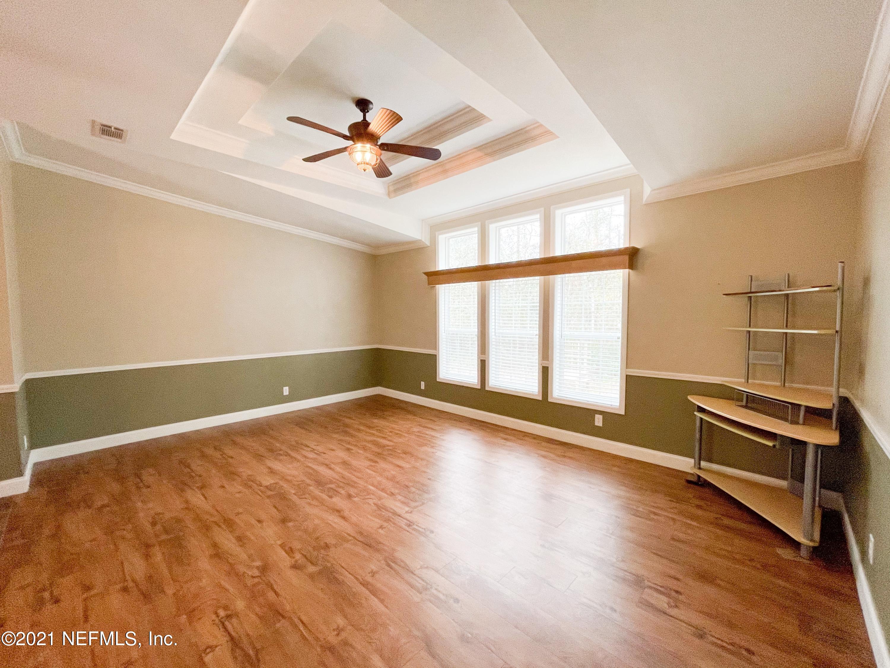 75041 Newell Road Yulee, FL 32097 - Photo 6 of 26 Living Room 2