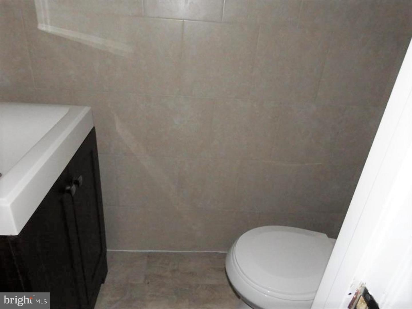 9736 Chapel Road Philadelphia, PA 19115 - Photo 7 of 17