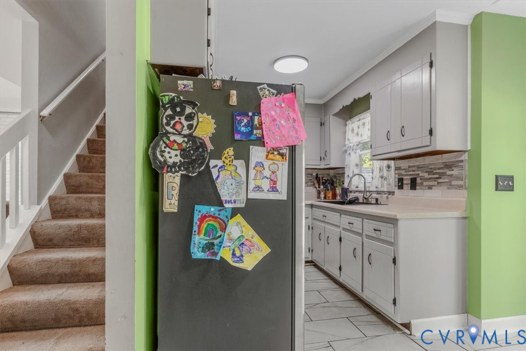 15806 Roland View Drive Chester, VA 23831 - Photo 11 of 34