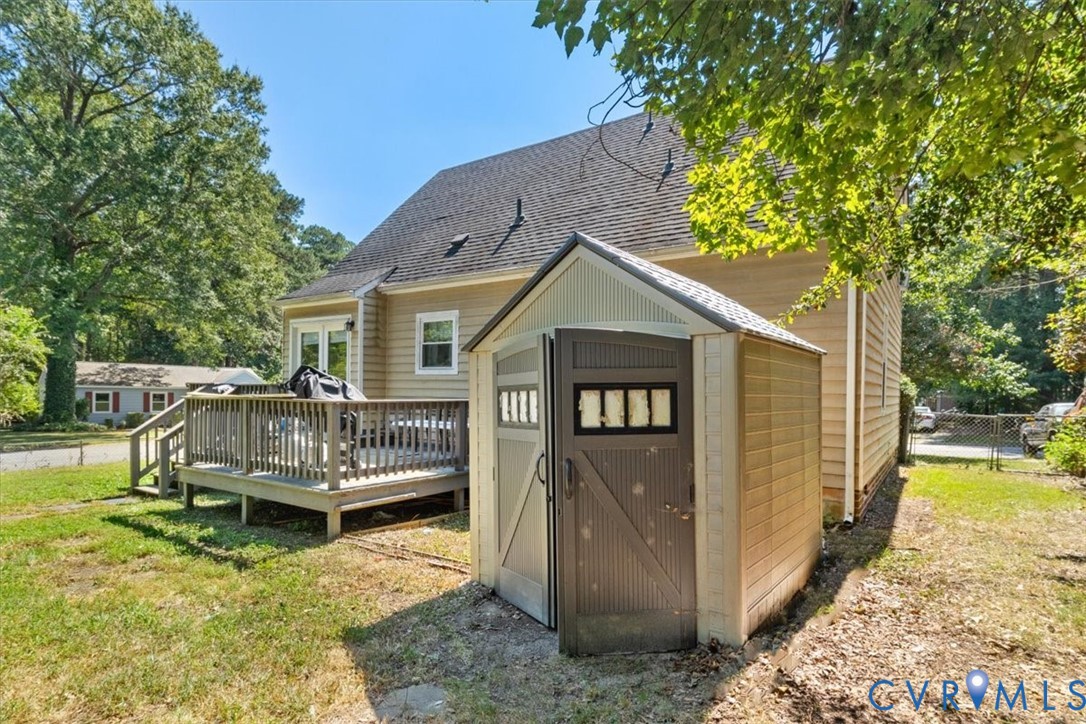 15806 Roland View Drive Chester, VA 23831 - Photo 31 of 34
