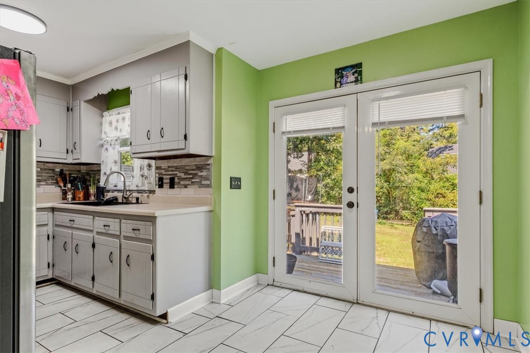 15806 Roland View Drive Chester, VA 23831 - Photo 6 of 34