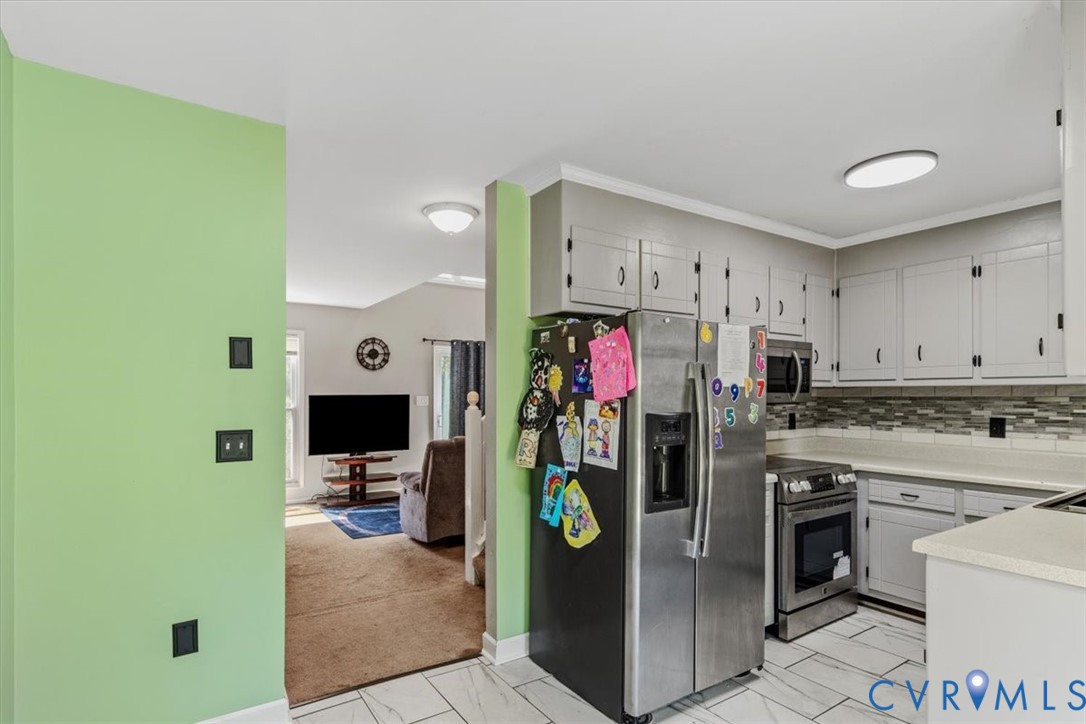 15806 Roland View Drive Chester, VA 23831 - Photo 7 of 34