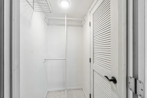 $199,000 | 1118 Lake Terrace, Unit 217H, Boynton Beach, FL 33426
