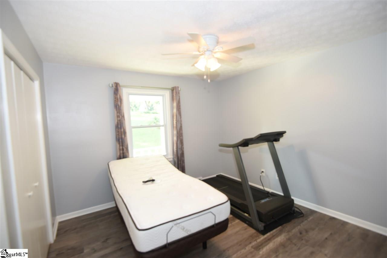233 Motor Boat Club Road Greenville, SC 29611 - Photo 19 of 31 Gallery Image 19