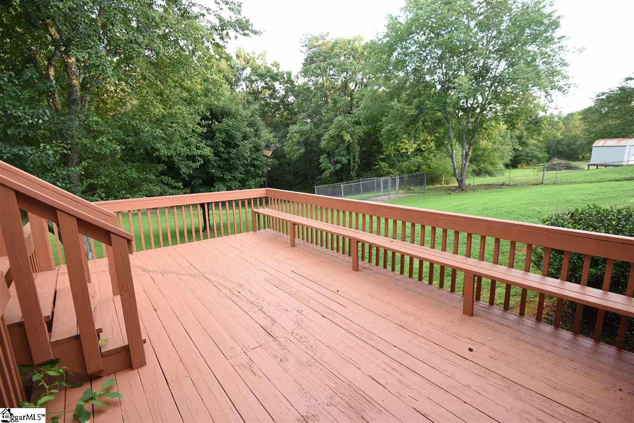 233 Motor Boat Club Road Greenville, SC 29611 - Photo 28 of 31 Gallery Image 28