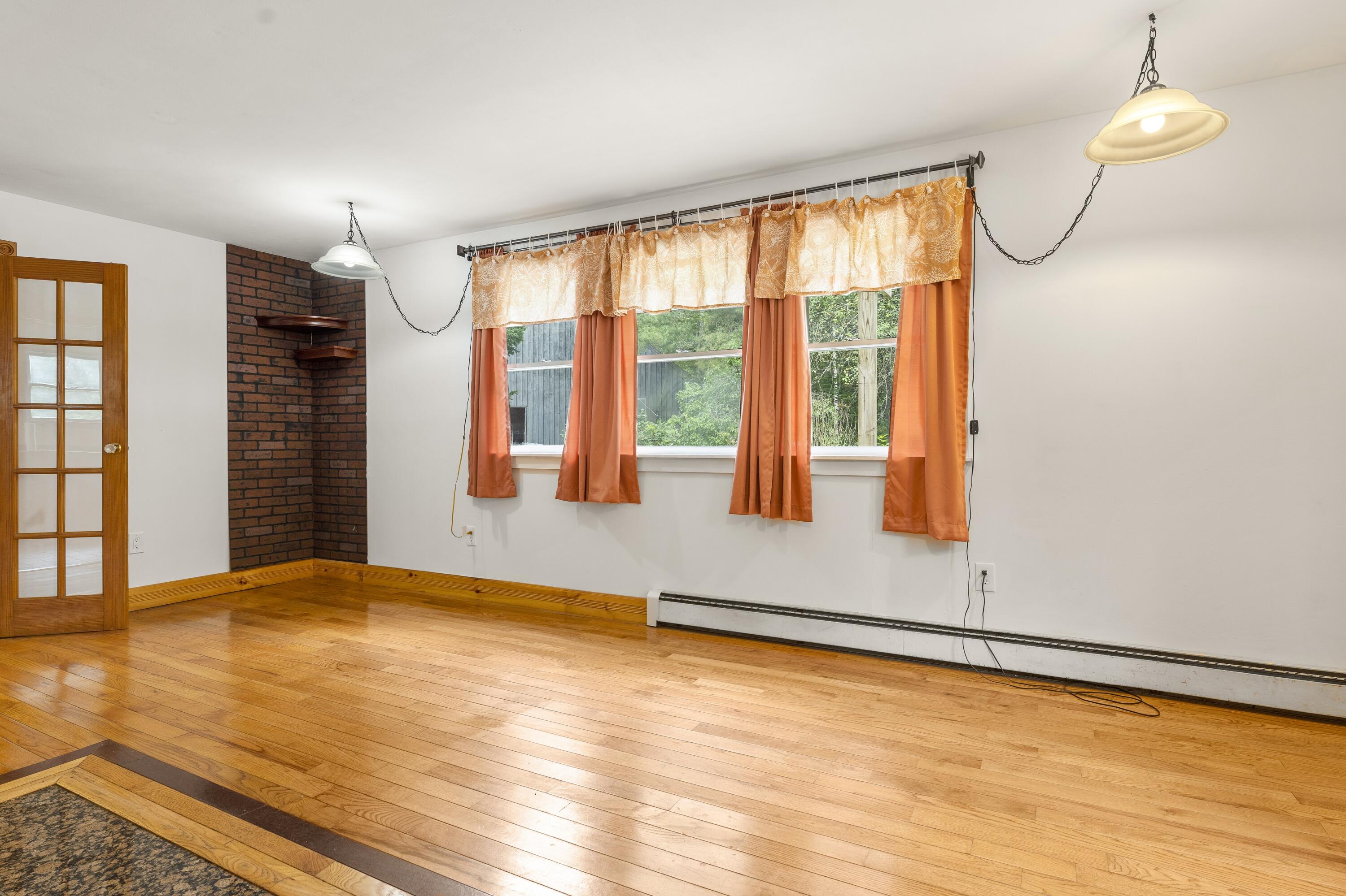 683 Berrys Mill Road West Bath, ME 04530 - Photo 9 of 42 DSC06470