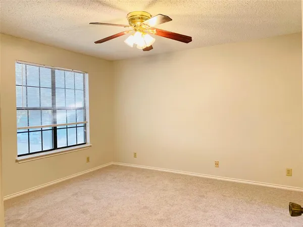 $2,100 | 5200 Martel Avenue, Unit 38A, Dallas, TX 75206