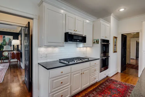 $2,850,000 | 6111 Hickory Valley Road, Nashville, TN 37205