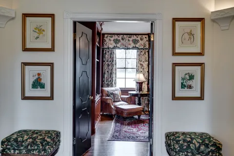 $2,850,000 | 6111 Hickory Valley Road, Nashville, TN 37205