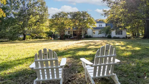 $2,850,000 | 6111 Hickory Valley Road, Nashville, TN 37205