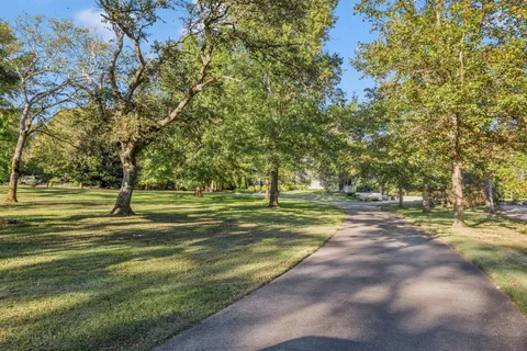 $2,850,000 | 6111 Hickory Valley Road, Nashville, TN 37205